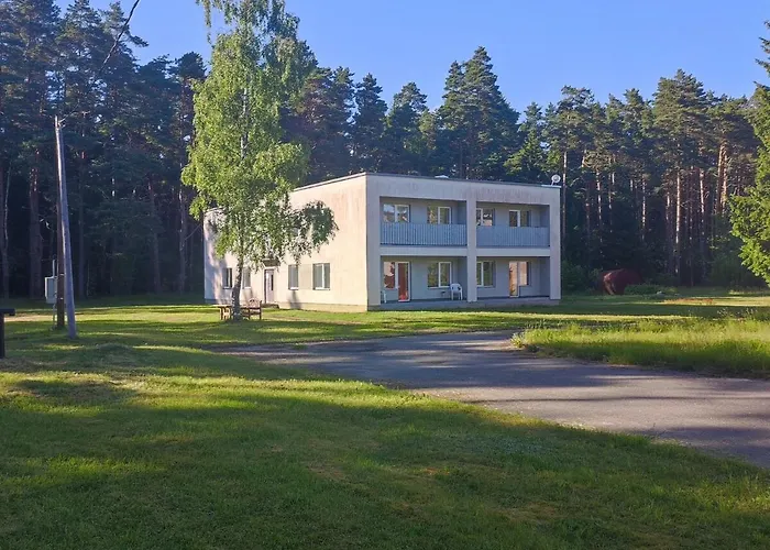 Vormsi Ohvitseride Maja Korter Nr 7 Διαμέρισμα *