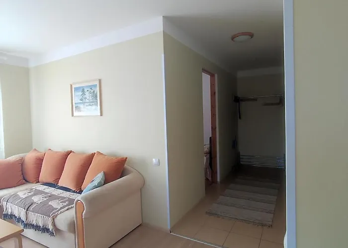 Vormsi Ohvitseride Maja Korter Nr 7